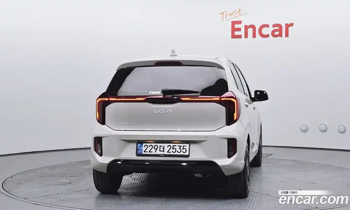 Kia Morning 2024 1.0 Автомат в Москве № 128663, фото 10