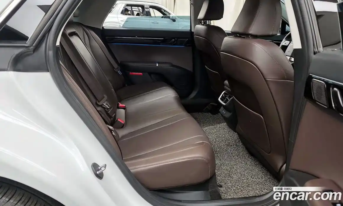 Hyundai Grandeur 2024 2.5 Автомат в Москве № 130669, фото 11