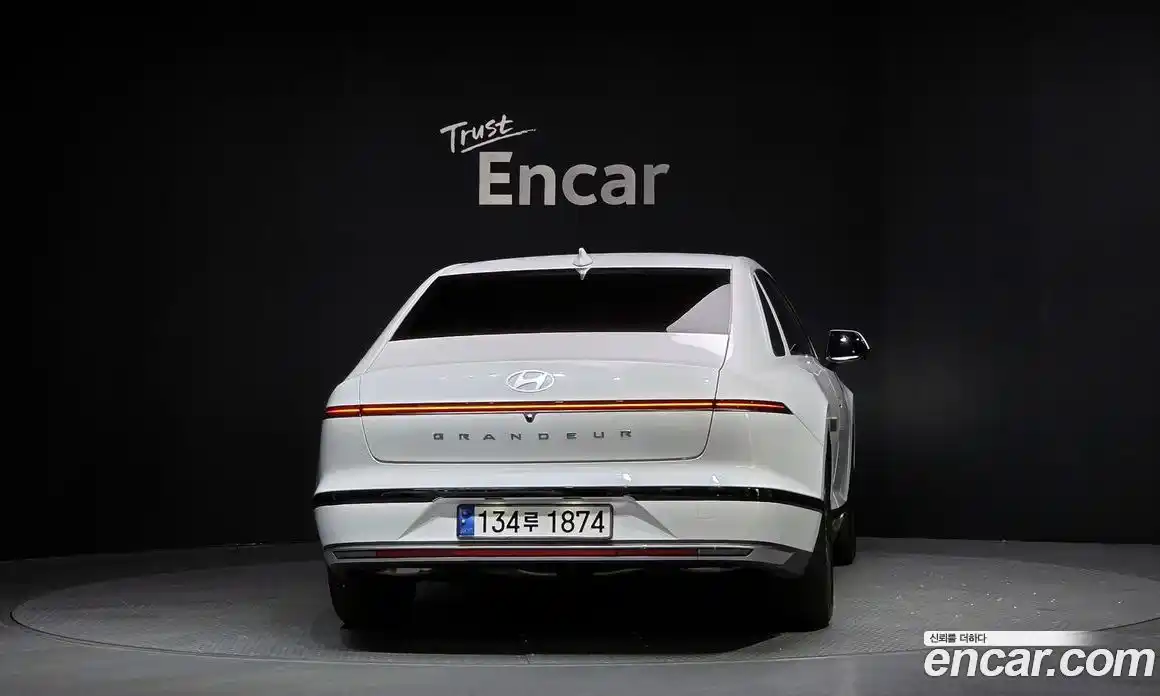 Hyundai Grandeur 2024 2.5 Автомат в Москве № 130669, фото 16