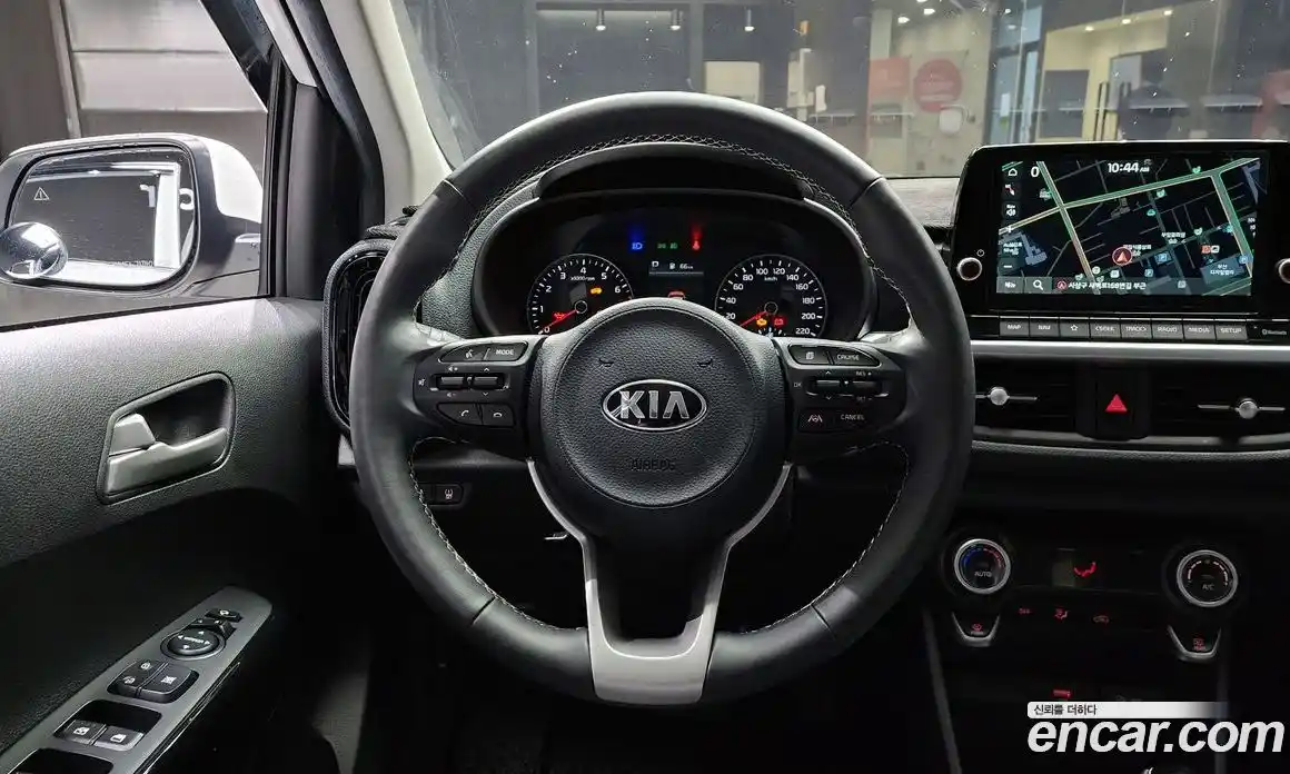 Kia Morning 2021 1.0 Автомат в Москве № 132491, фото 16