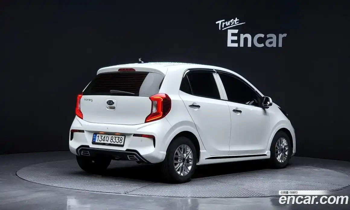 Kia Morning 2021 1.0 Автомат в Москве № 132491, фото 8