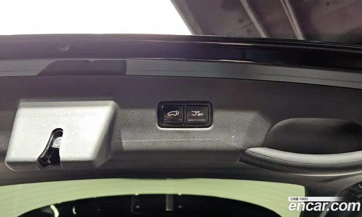 Kia Canival 2025 2.2 Автомат в Москве № 132856, фото 18