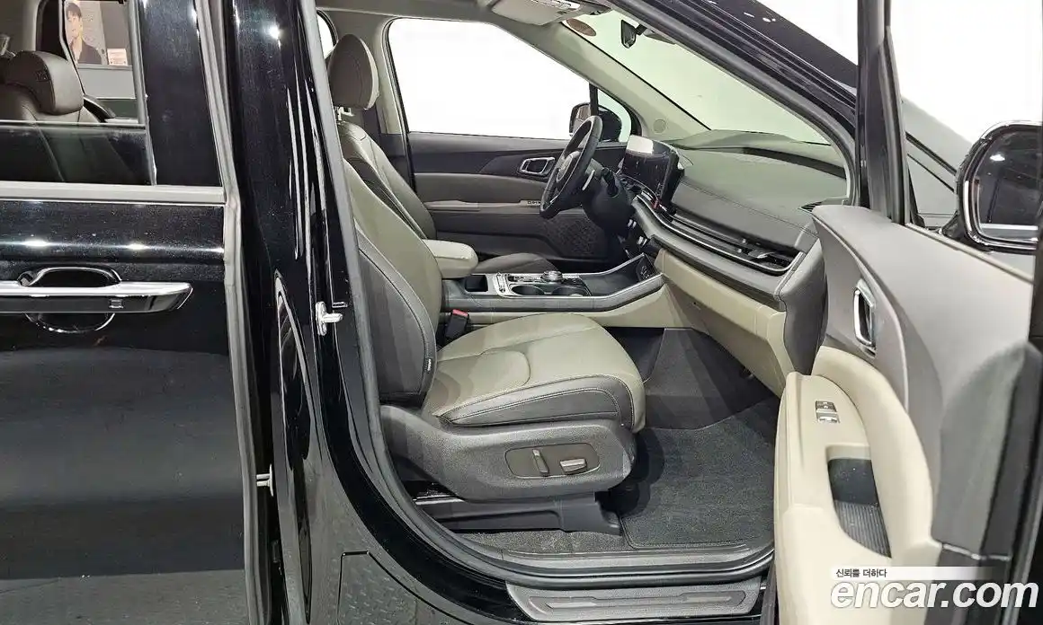 Kia Canival 2025 2.2 Автомат в Москве № 132856, фото 7