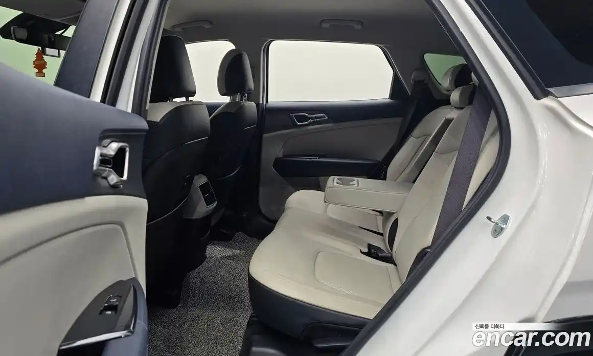 Kia Sportage 2022 1.6 Автомат в Москве № 133873, фото 18