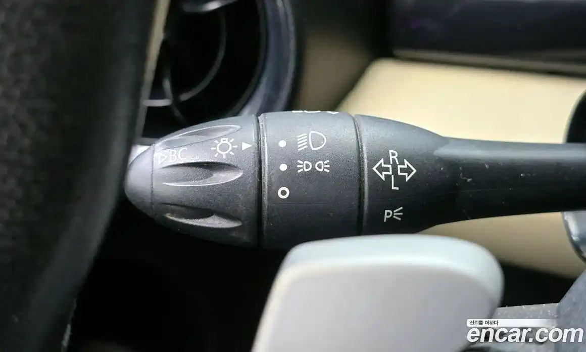 Mini Clubman 2009 1.6 Автомат в Москве № 135945, фото 20