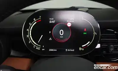 Mini Cooper 2023 2.0 Автомат в Москве № 136648, миниатюра 4