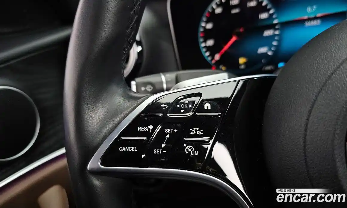 Mercedes-Benz E-Class 2023 2.0 Автомат в Москве № 137471, фото 12