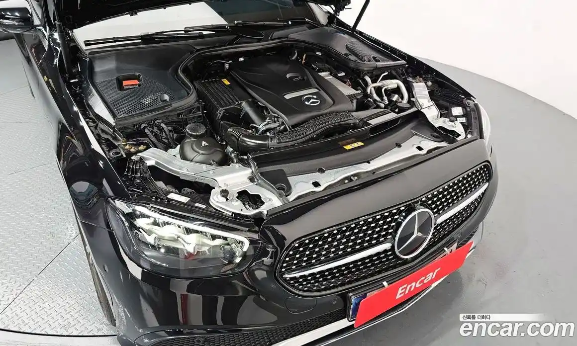 Mercedes-Benz E-Class 2023 2.0 Автомат в Москве № 137471, фото 6