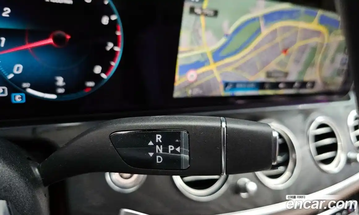 Mercedes-Benz E-Class 2023 2.0 Автомат в Москве № 137471, фото 9