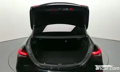 Mercedes-Benz E-Class, 2023