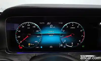 Mercedes-Benz E-Class 2023 2.0 Автомат в Москве № 139245, миниатюра 5