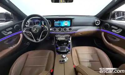 Mercedes-Benz E-Class 2023 2.0 Автомат в Москве № 139245, миниатюра 8