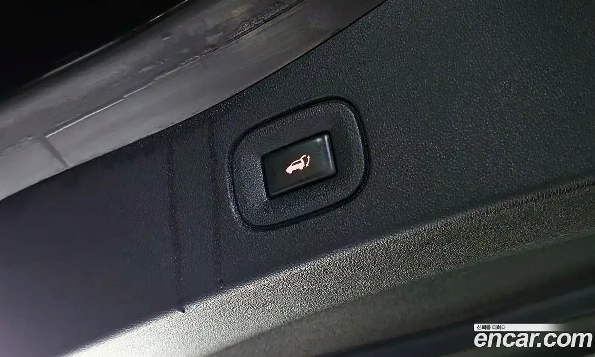 Renault QM6 2018 2.0 Автомат в Москве № 147768, фото 17