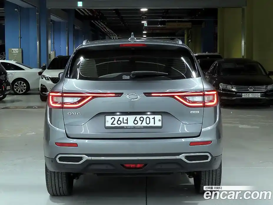 Renault QM6 2017 2.0 Автомат в Москве № 152595, фото 3