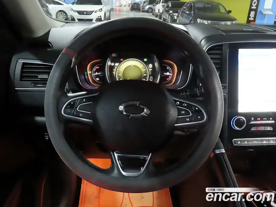 Renault QM6 2017 2.0 Автомат в Москве № 152595, фото 9