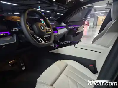 BMW 5-Series 2025 2.0 Автомат в Москве № 153185, миниатюра 10