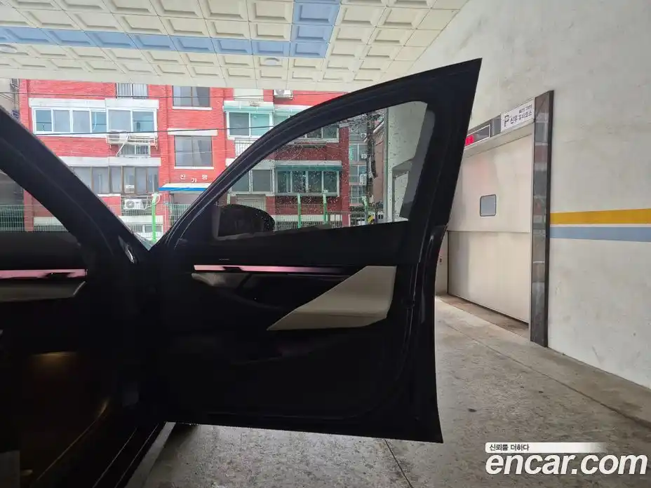 BMW 5-Series 2025 2.0 Автомат в Москве № 153199, фото 15