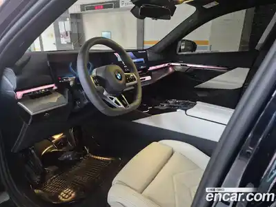 BMW 5-Series 2025 2.0 Автомат в Москве № 153199, миниатюра 9