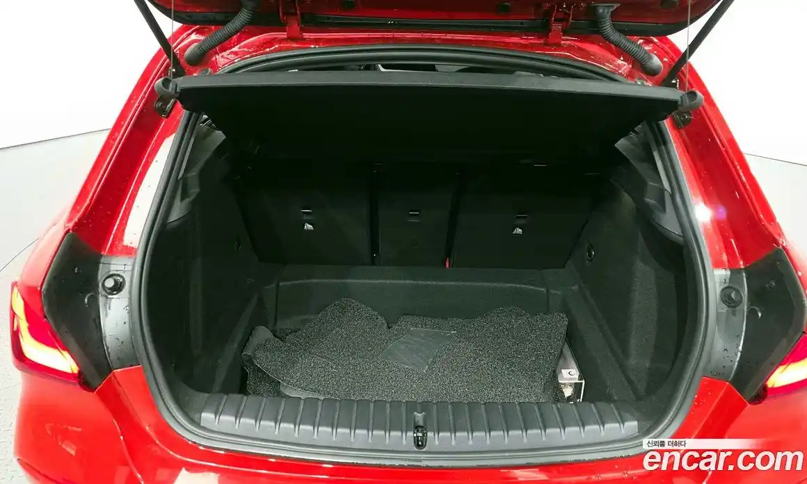 BMW 1-Series 2020 2.0 Автомат в Москве № 154136, фото 20