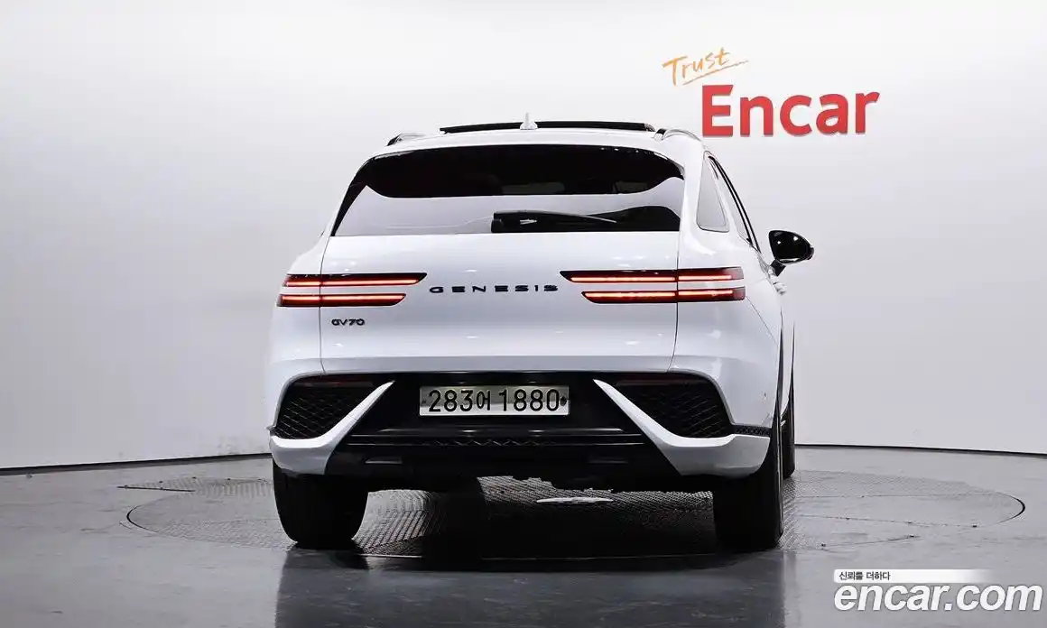 Genesis GV70 2022 2.2 Автомат в Москве № 15607, фото 4