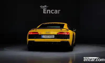 Audi R8 2022 5.2 Автомат в Москве № 158367, миниатюра 4