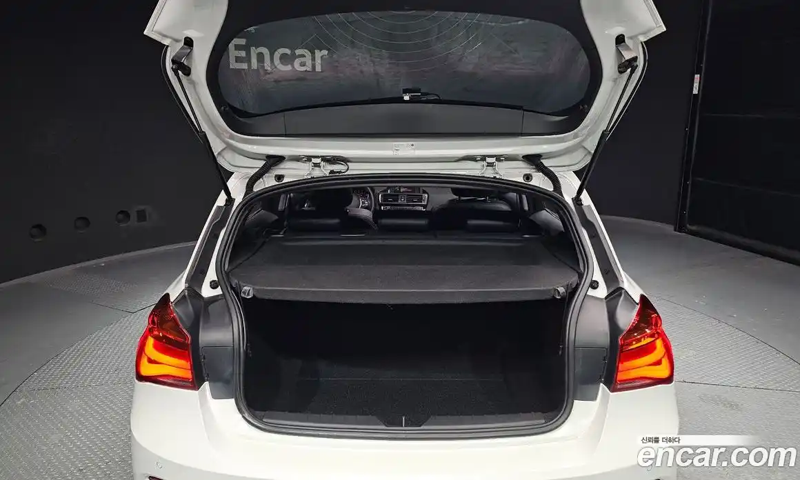 BMW 1-Series 2016 2.0 Автомат в Москве № 159370, фото 16