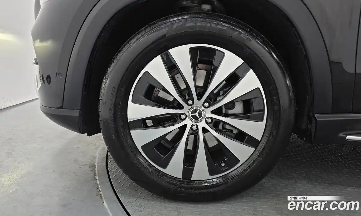 Mercedes-Benz GLE-Class 2025 2.0 Автомат в Москве № 160074, фото 18