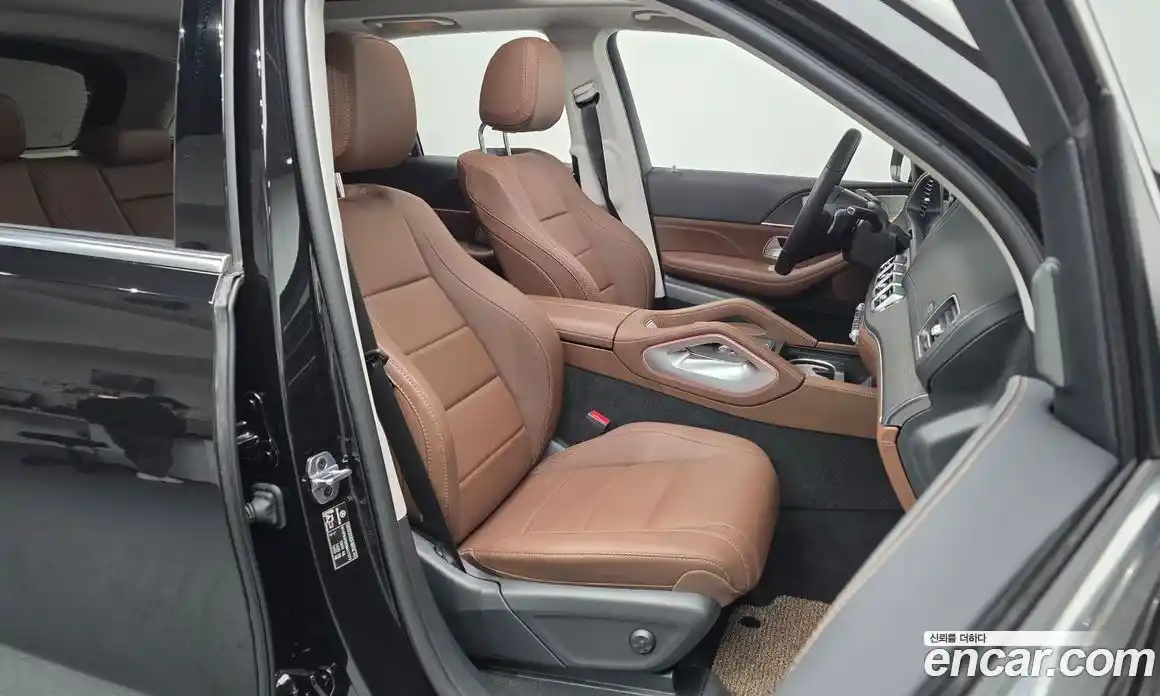 Mercedes-Benz GLE-Class 2025 2.0 Автомат в Москве № 160074, фото 20