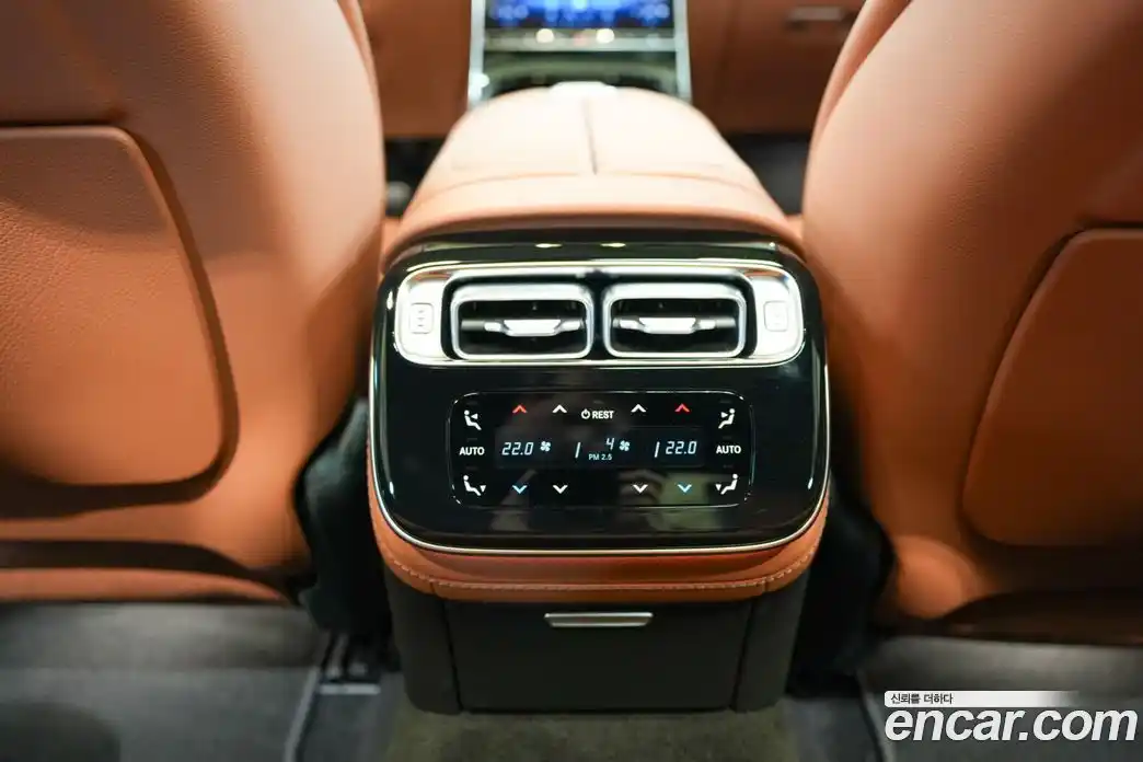 Mercedes-Benz S-Class 2025 3.0 Автомат в Москве № 160239, фото 14