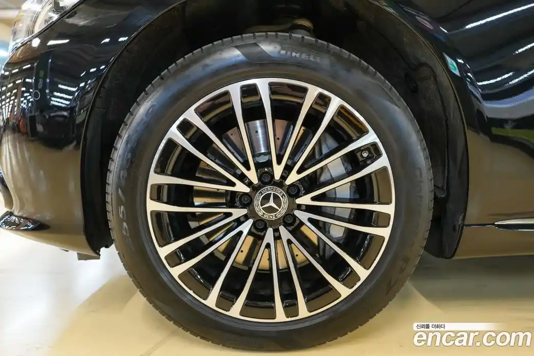 Mercedes-Benz S-Class 2025 3.0 Автомат в Москве № 160239, фото 5