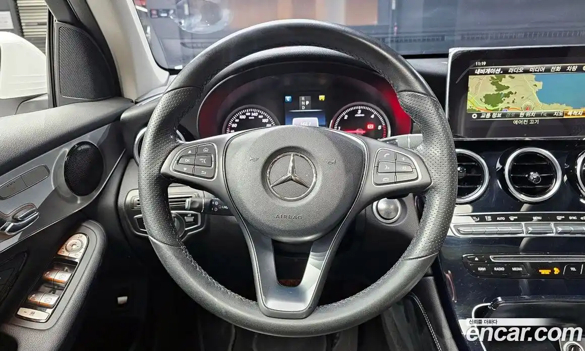 Mercedes-Benz GLC-Class 2018 2.1 Автомат в Москве № 160718, фото 12