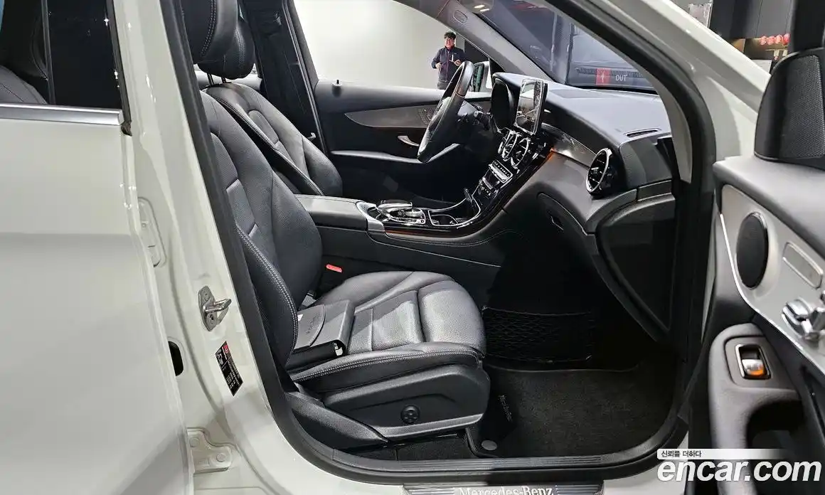 Mercedes-Benz GLC-Class 2018 2.1 Автомат в Москве № 160718, фото 17