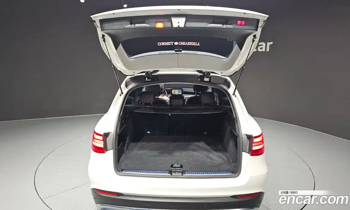 Mercedes-Benz GLC-Class 2018 2.1 Автомат в Москве № 160718, фото 19