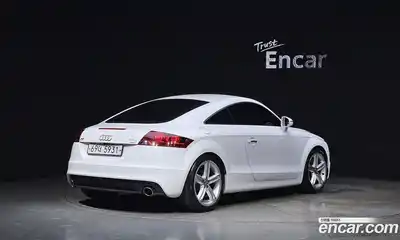 Audi TT 2012 2.0 Автомат в Москве № 160811, миниатюра 2