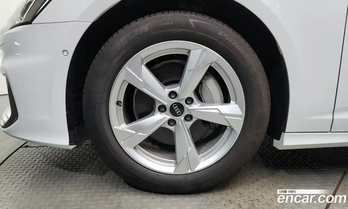 Audi A6 2021 2.0 Автомат в Москве № 162694, фото 19