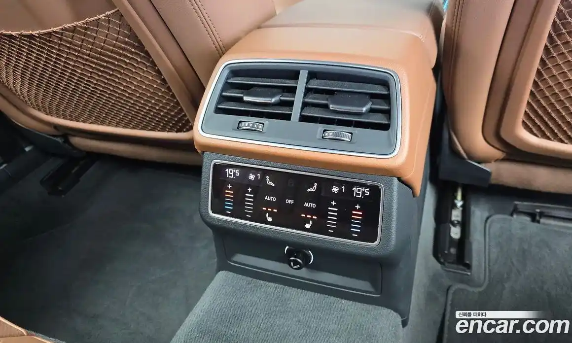 Audi A6 2020 2.0 Автомат в Москве № 163817, фото 19