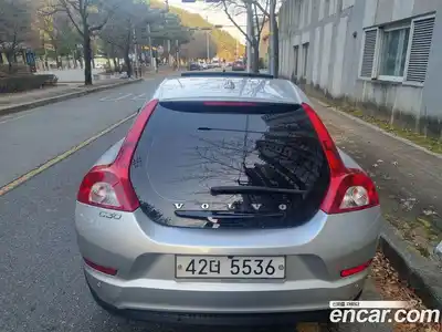 Volvo C30 2010 2.4 Автомат в Москве № 164853, миниатюра 4