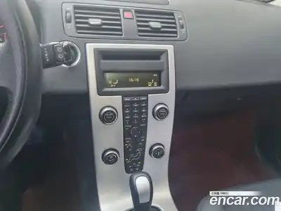 Volvo C30 2010 2.4 Автомат в Москве № 164853, миниатюра 9