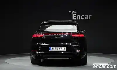 Porsche Cayenne, 2023