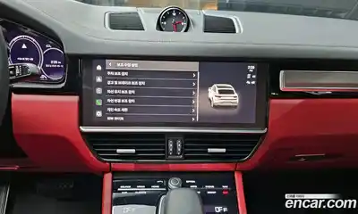 Porsche Cayenne 2023 3.0 Автомат в Москве № 164927, миниатюра 12