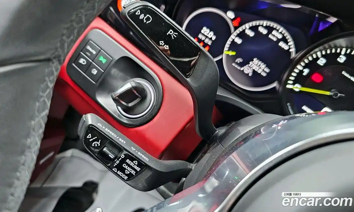 Porsche Cayenne 2023 3.0 Автомат в Москве № 164927, фото 20