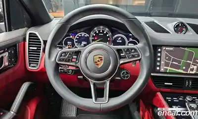 Porsche Cayenne 2023 3.0 Автомат в Москве № 164927, миниатюра 4