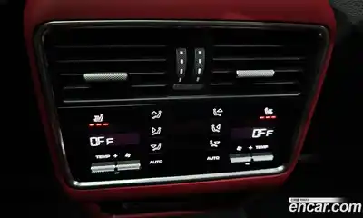 Porsche Cayenne 2023 3.0 Автомат в Москве № 164927, миниатюра 9