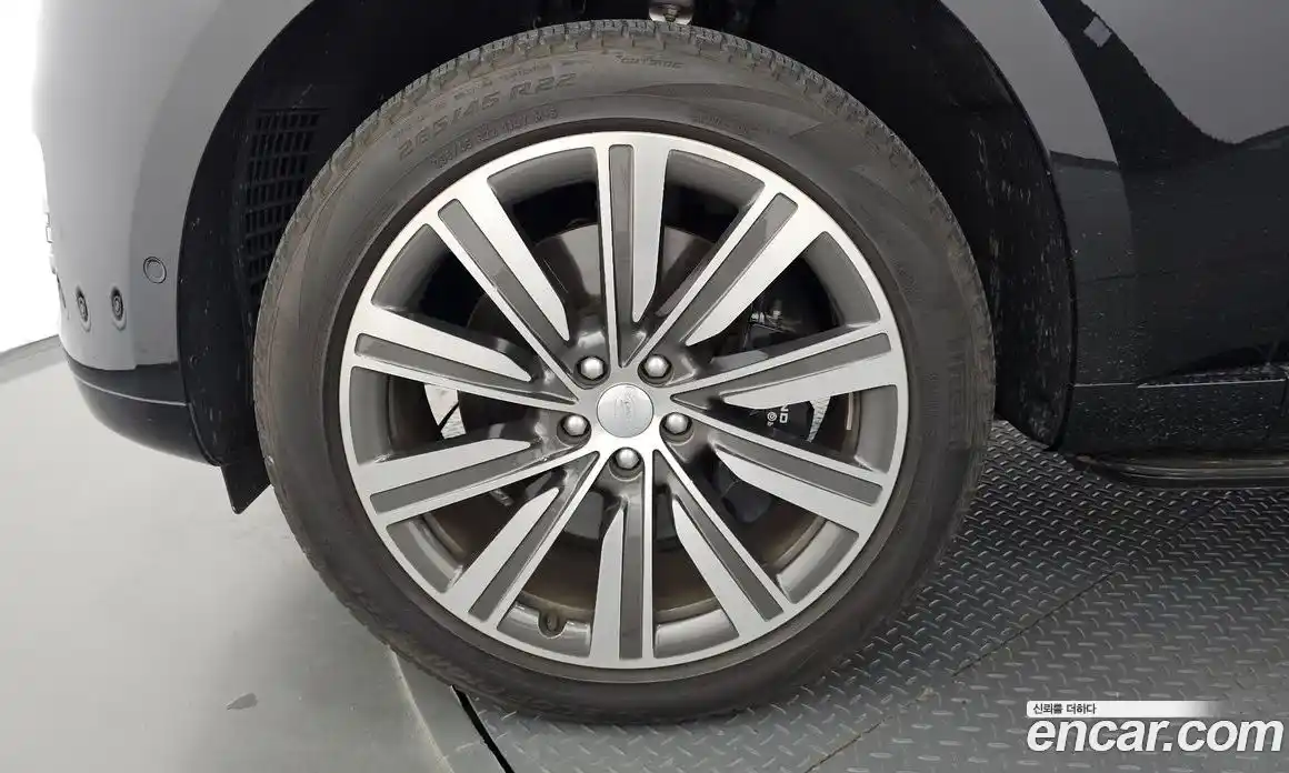 Land Rover Range-Rover 2023 4.4 Автомат в Москве № 166059, фото 18