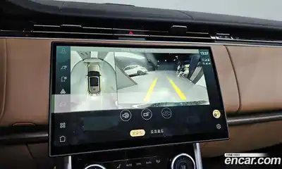 Land Rover Range-Rover 2023 4.4 Автомат в Москве № 166059, миниатюра 9