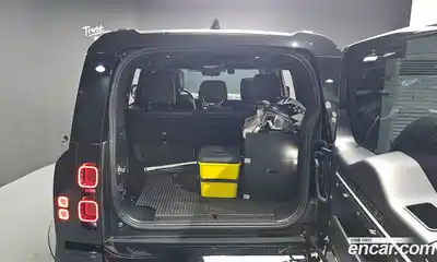 Land Rover Defender 2025 3.0 Автомат в Москве № 166091, миниатюра 3