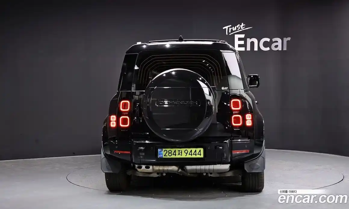 Land Rover Defender 2025 3.0 Автомат в Москве № 166091, фото 6