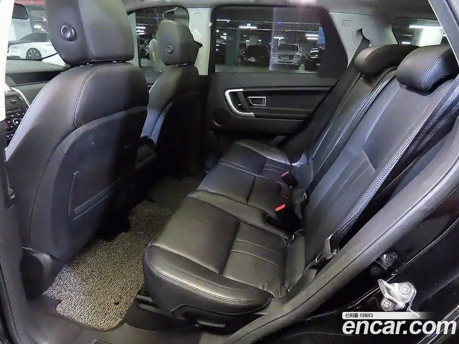 Land Rover Discovery Sport 2018 2.0 Автомат в Москве № 166847, фото 12