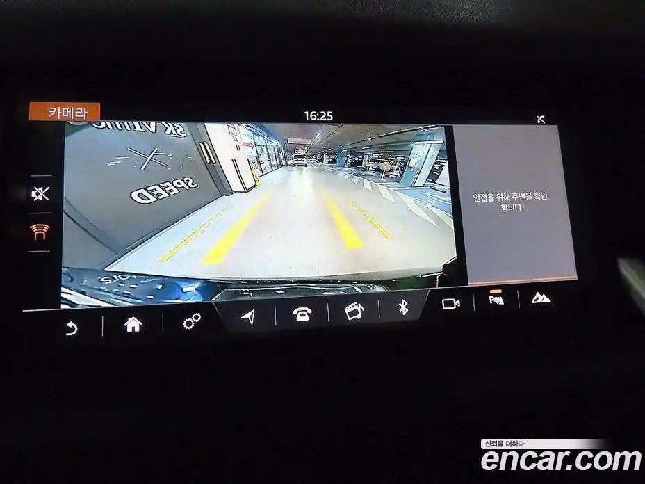 Land Rover Discovery Sport 2018 2.0 Автомат в Москве № 166847, фото 17