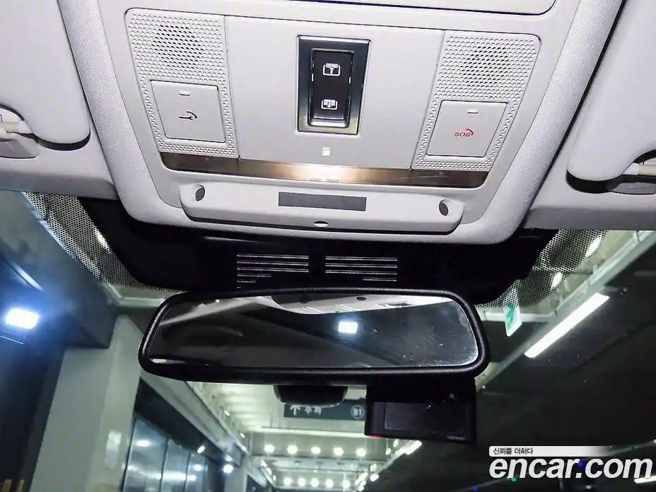 Land Rover Discovery Sport 2018 2.0 Автомат в Москве № 166847, фото 18